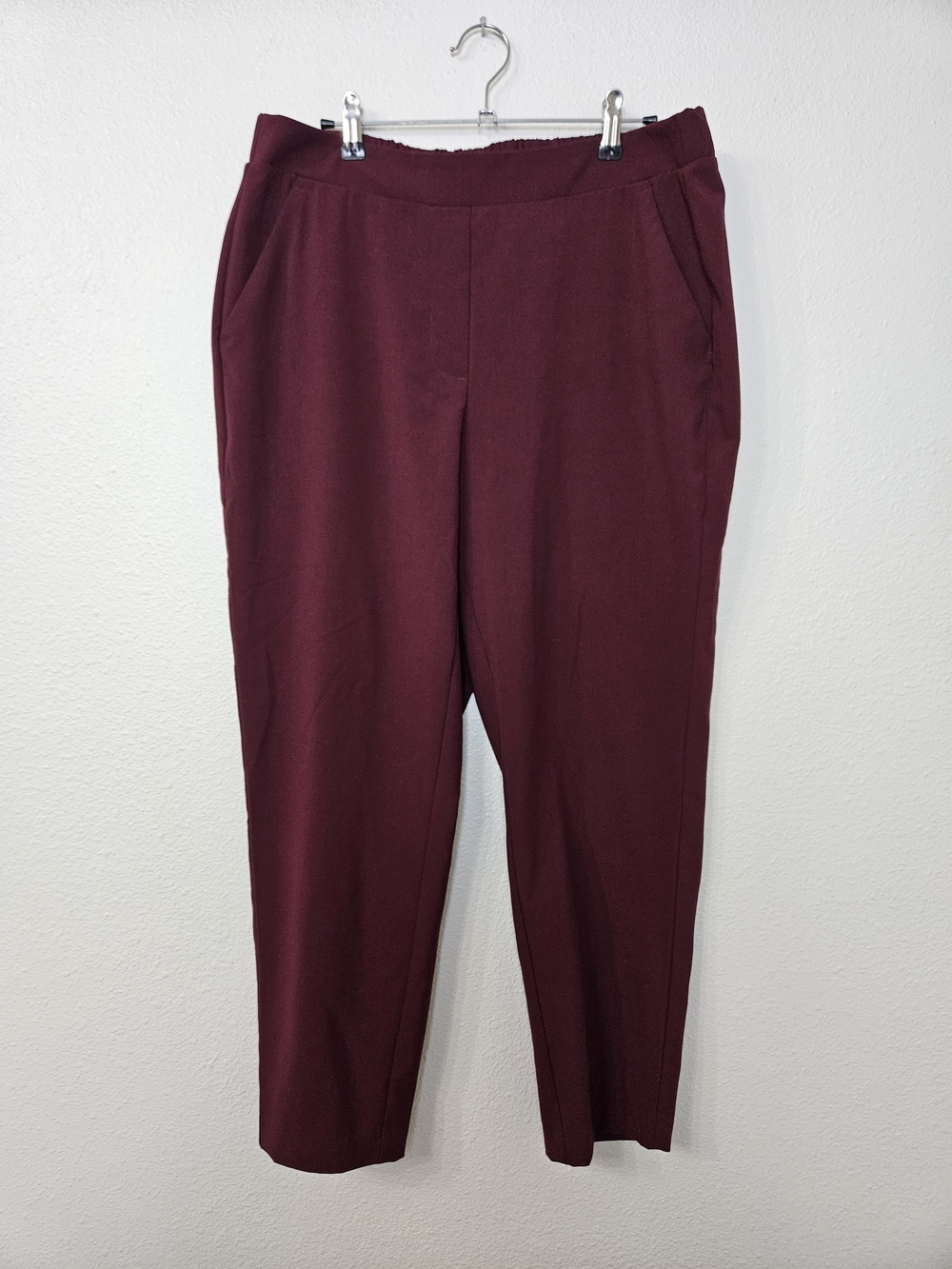 Nine West Wine Colored Crop Pants